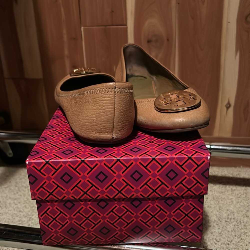 Tory Burch Tan Flats